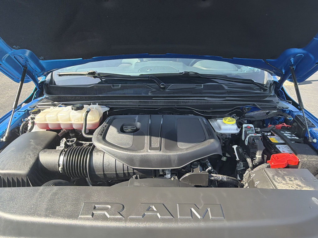 Thumbnail: 2026 RAM 1500 - 7