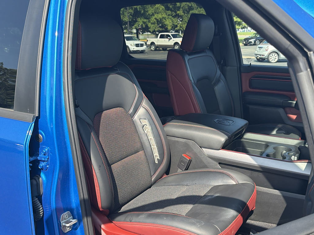 Thumbnail: 2026 RAM 1500 - 9