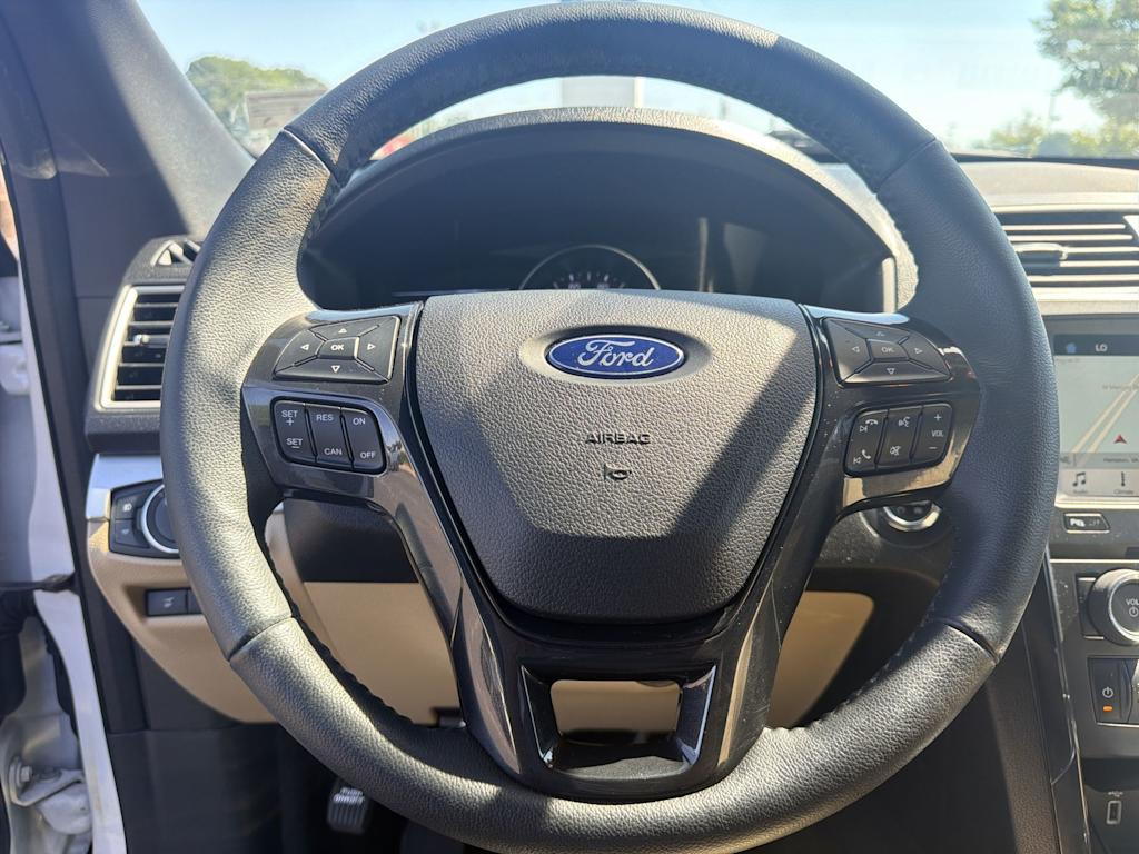 Thumbnail: 2017 Ford Explorer - 2
