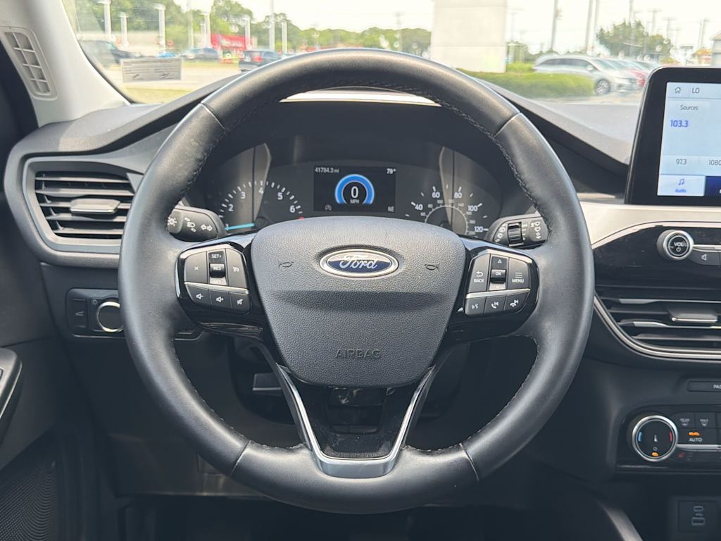 Thumbnail: 2022 Ford Escape - 2