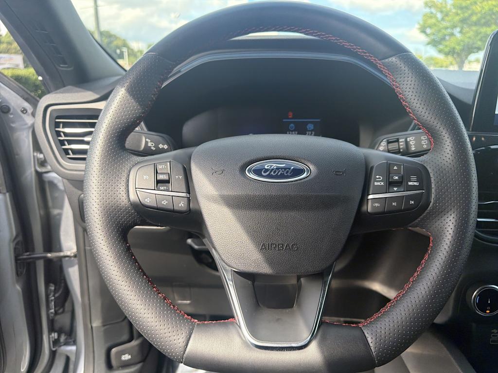 Thumbnail: 2024 Ford Escape - 2