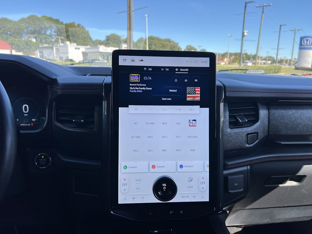 Thumbnail: 2022 Ford Expedition - 8