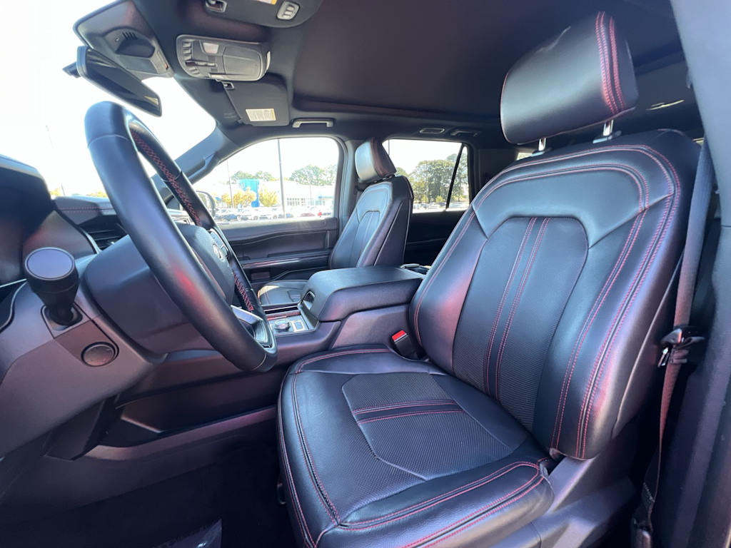 Thumbnail: 2022 Ford Expedition - 9