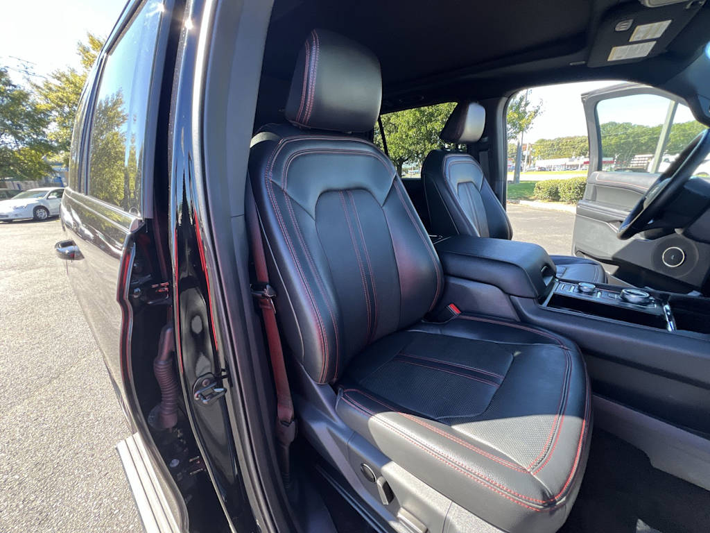 Thumbnail: 2022 Ford Expedition - 10