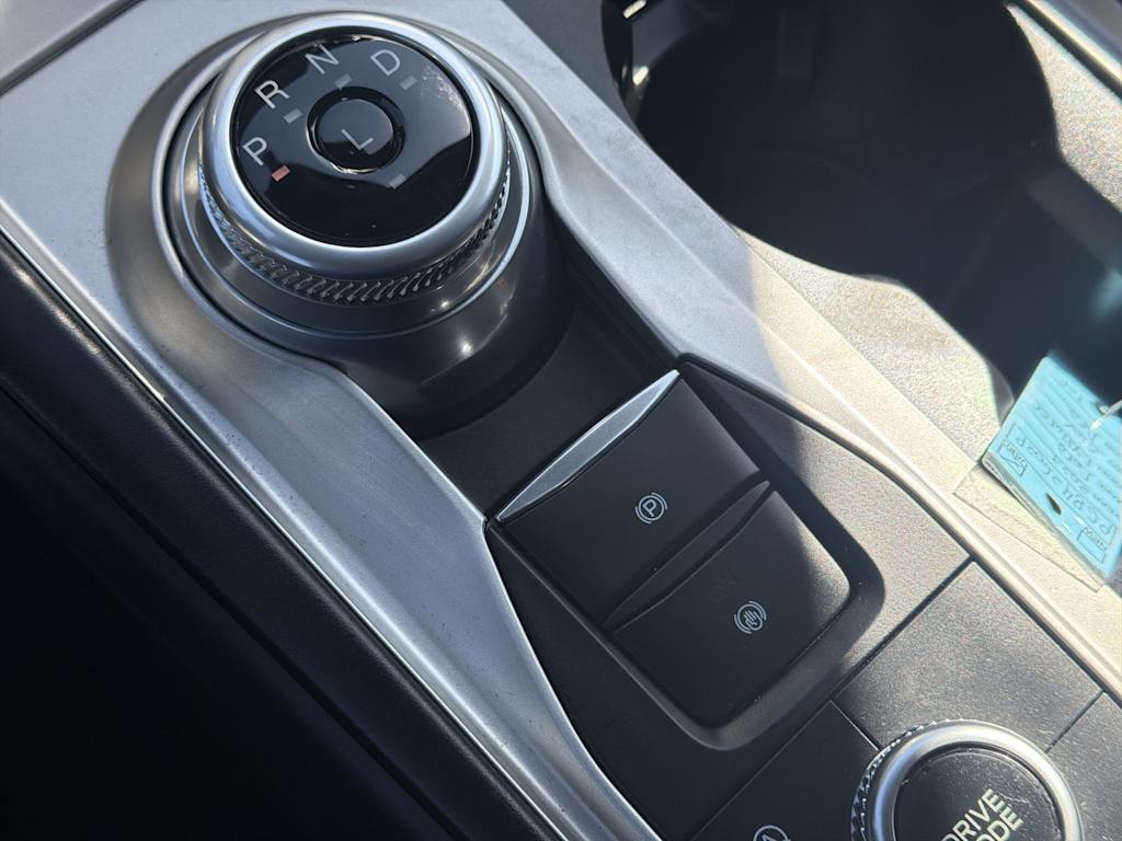 Thumbnail: 2023 Ford Explorer - 12