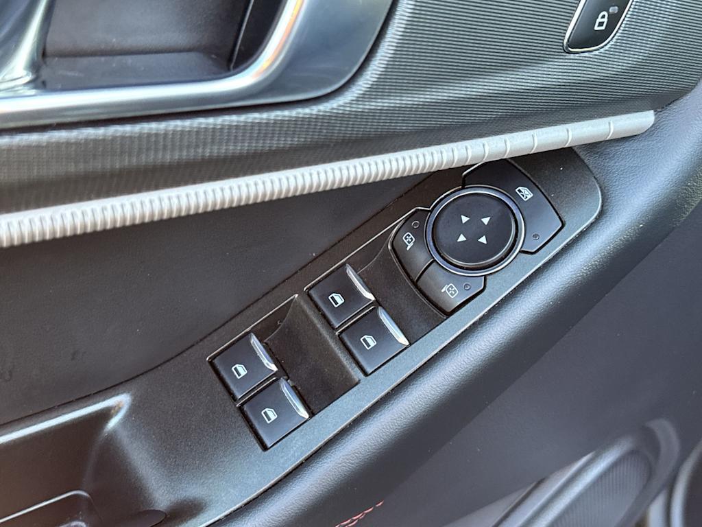 Thumbnail: 2025 Ford Explorer - 21