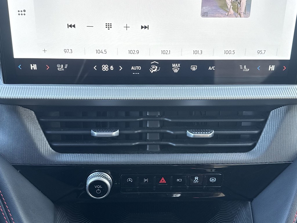 Thumbnail: 2025 Ford Explorer - 22