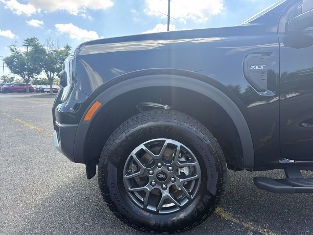 Thumbnail: 2025 Ford Ranger - 7