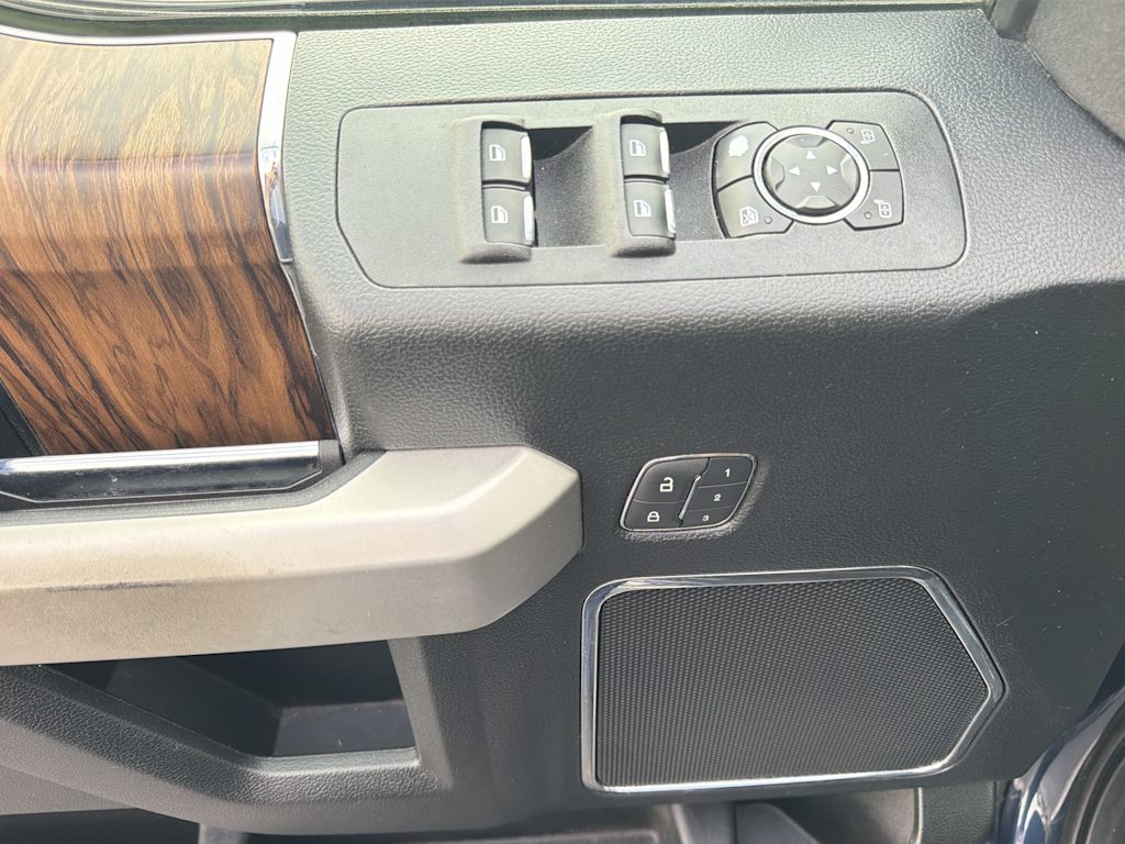 Thumbnail: 2018 Ford F-150 - 21