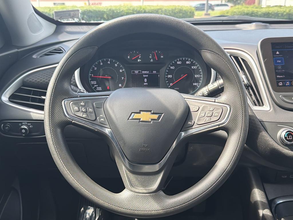 Thumbnail: 2025 Chevrolet Malibu - 2