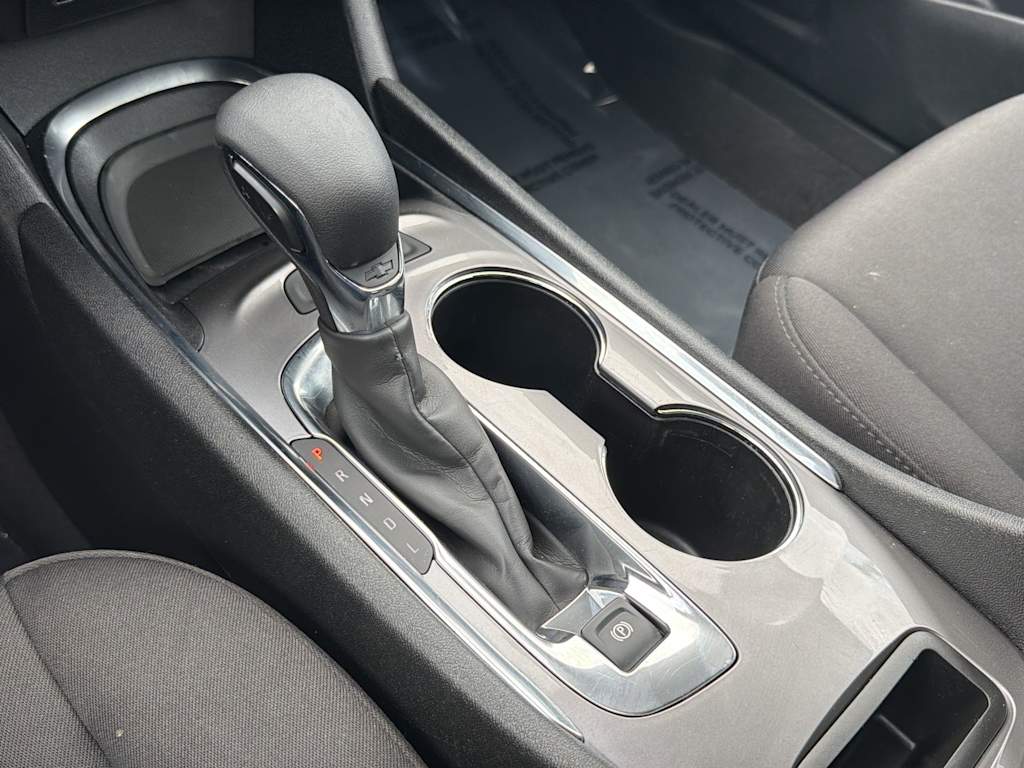 Thumbnail: 2024 Chevrolet Malibu - 13
