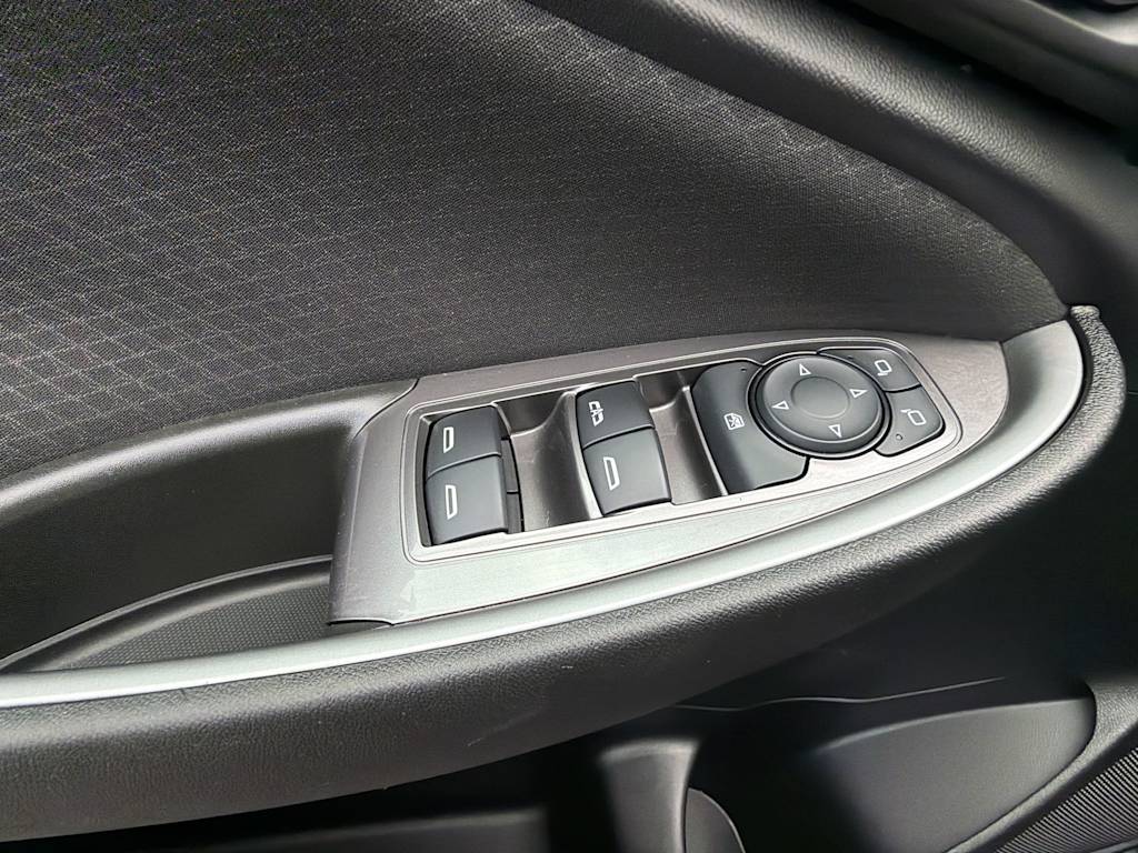Thumbnail: 2024 Chevrolet Malibu - 20