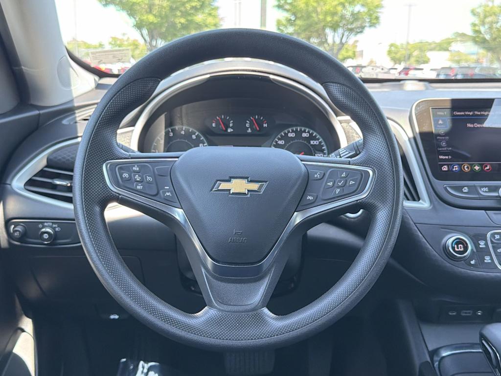 Thumbnail: 2024 Chevrolet Malibu - 2