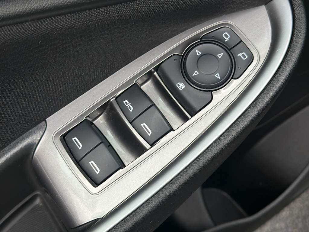 Thumbnail: 2024 Chevrolet Malibu - 21