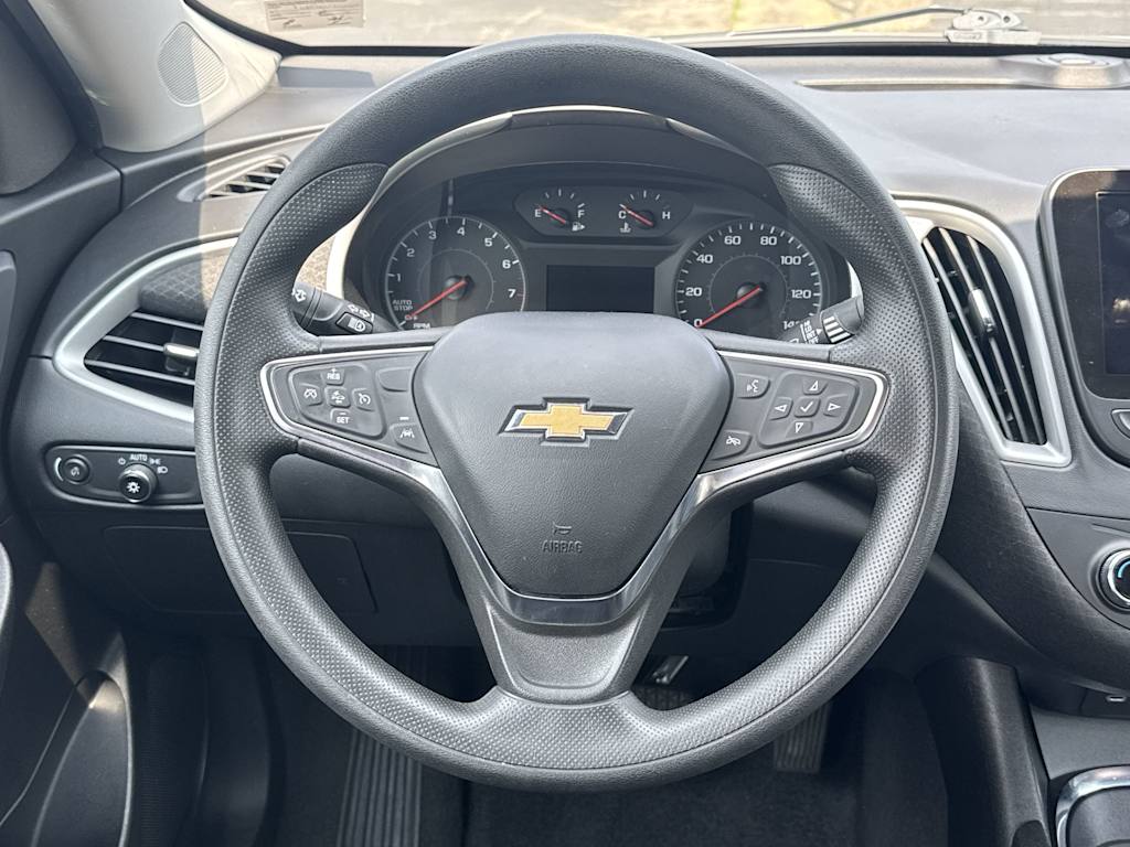 Thumbnail: 2024 Chevrolet Malibu - 2