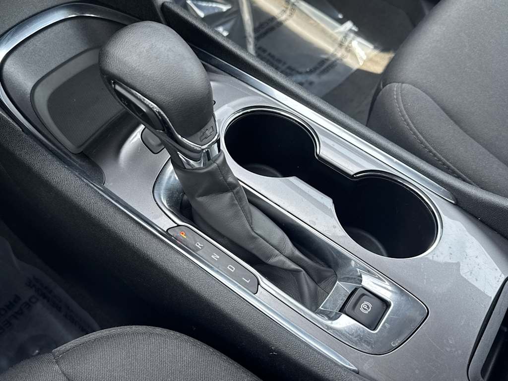 Thumbnail: 2024 Chevrolet Malibu - 12