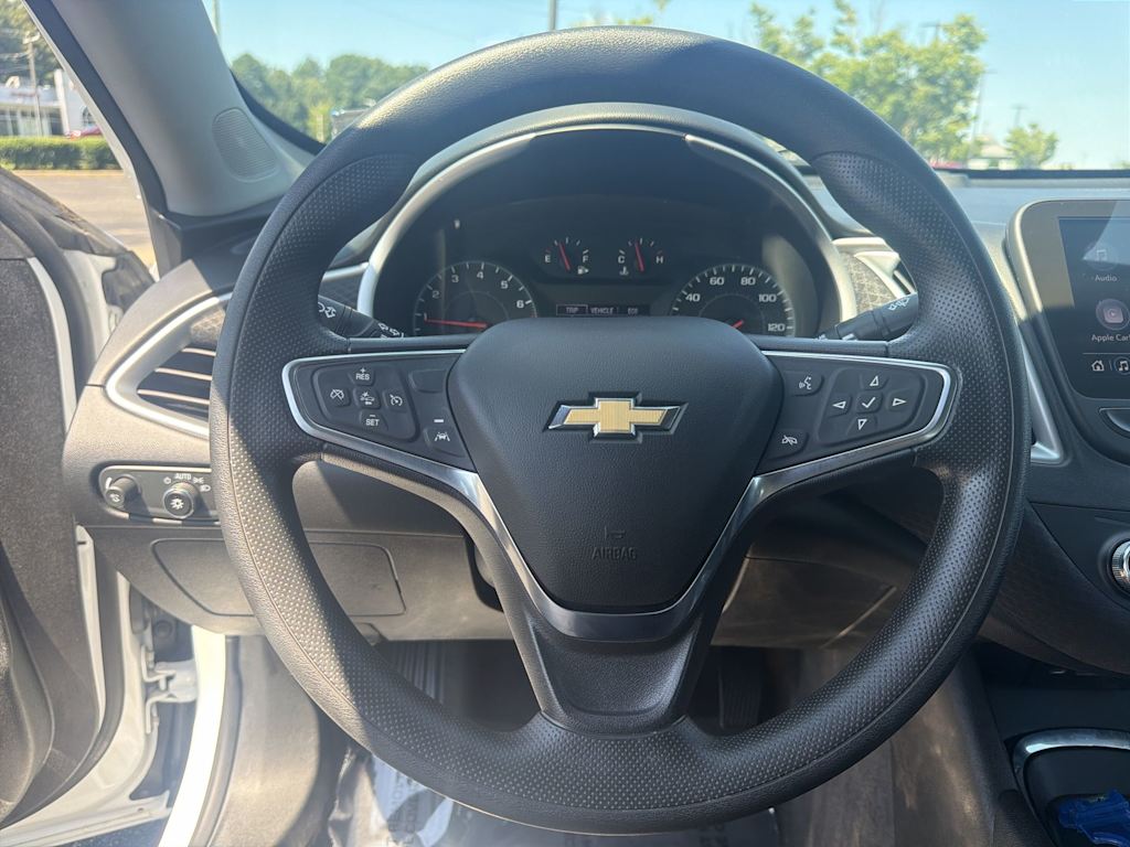Thumbnail: 2024 Chevrolet Malibu - 2