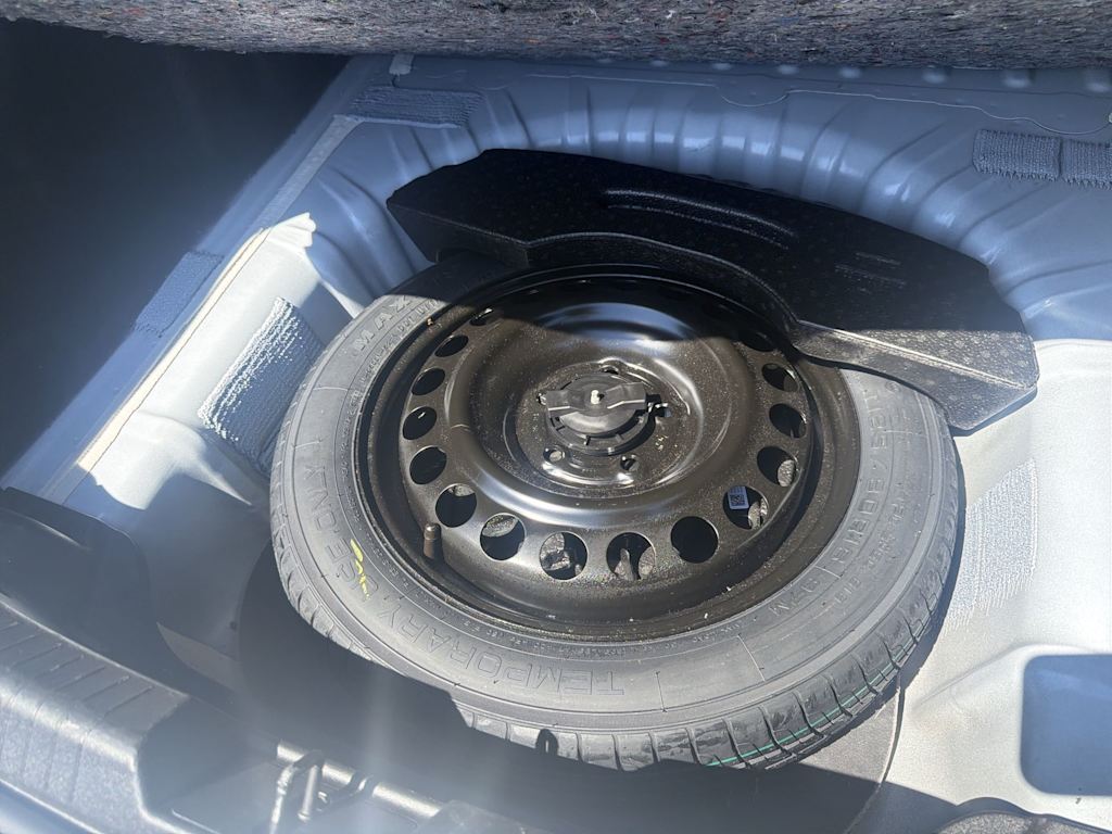 Thumbnail: 2024 Chevrolet Malibu - 23