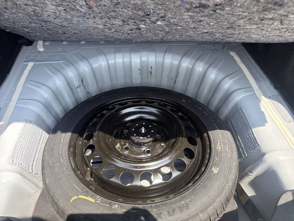 Thumbnail: 2024 Chevrolet Malibu - 22