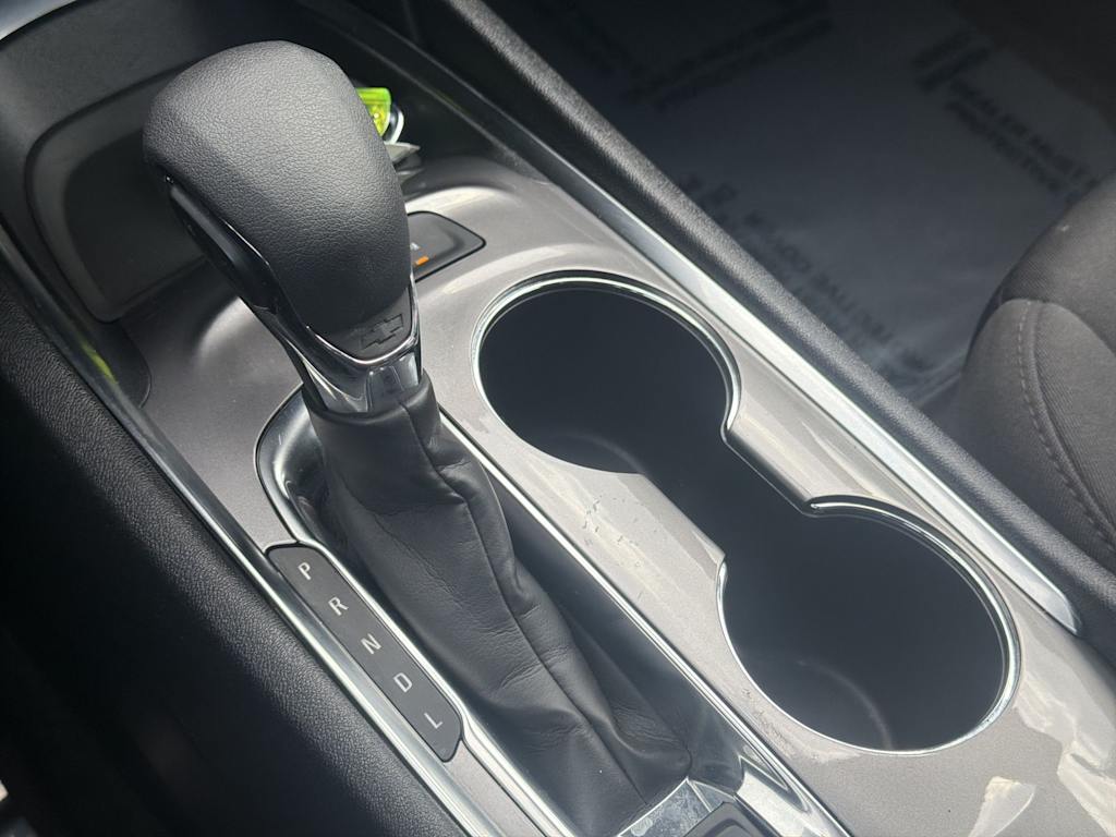Thumbnail: 2025 Chevrolet Malibu - 12