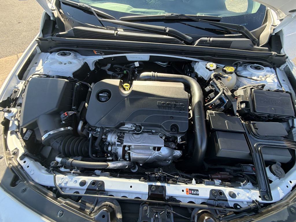 Thumbnail: 2024 Chevrolet Malibu - 6