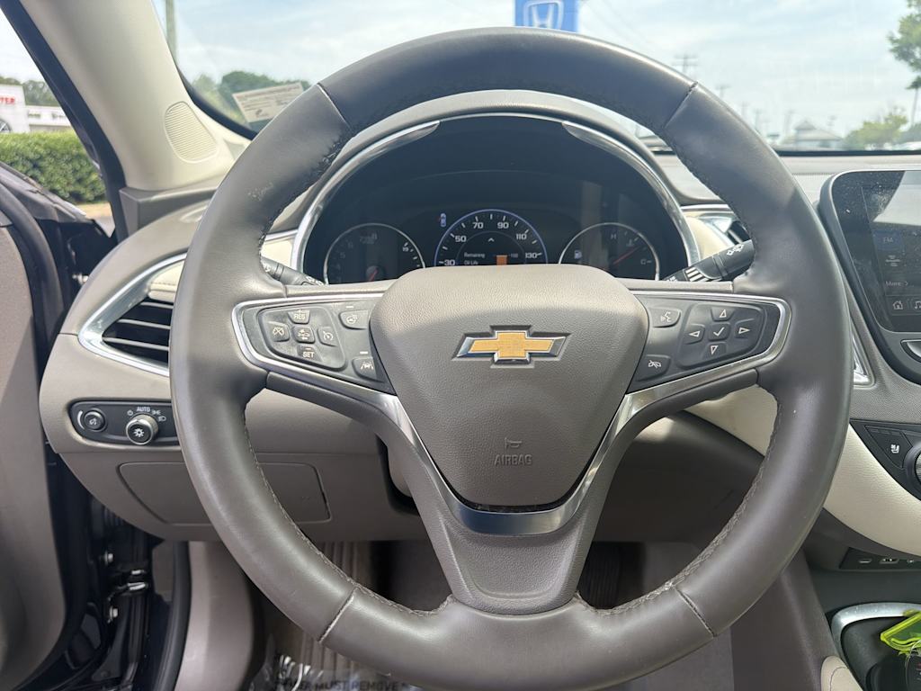 Thumbnail: 2024 Chevrolet Malibu - 2