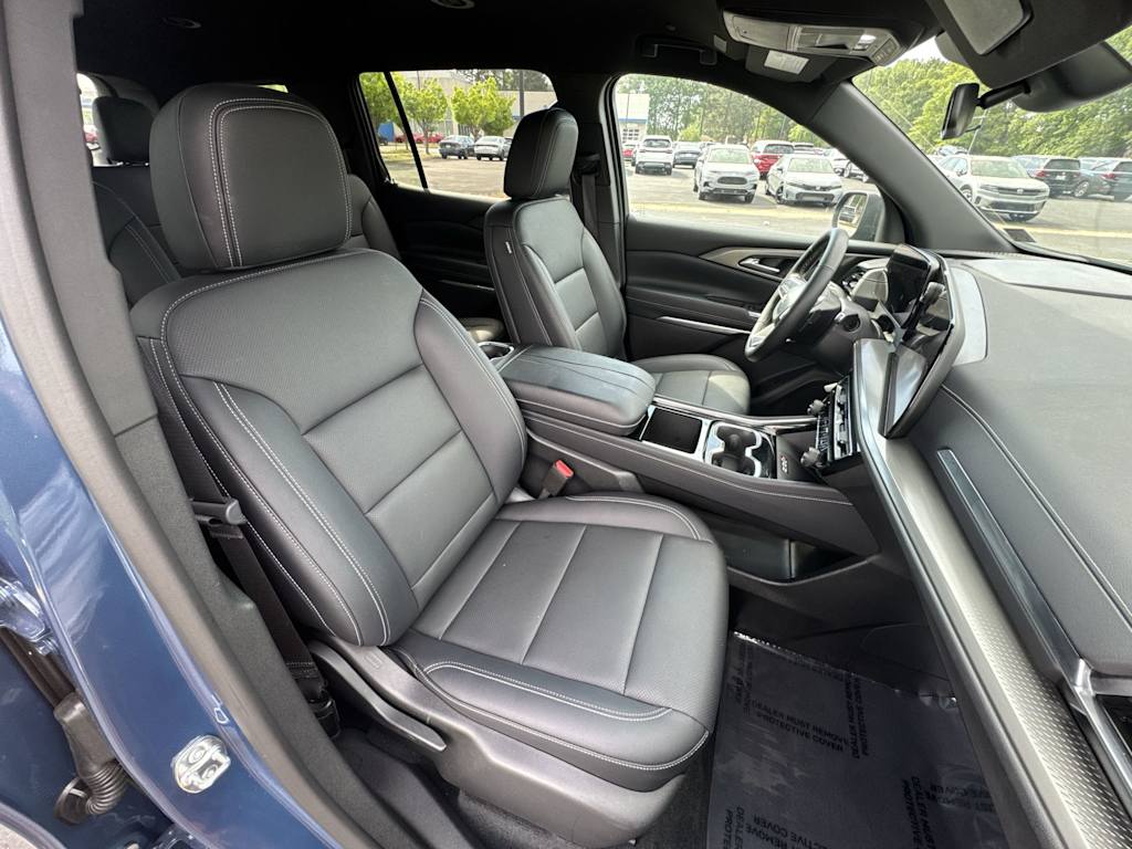 Thumbnail: 2026 Chevrolet Traverse - 9