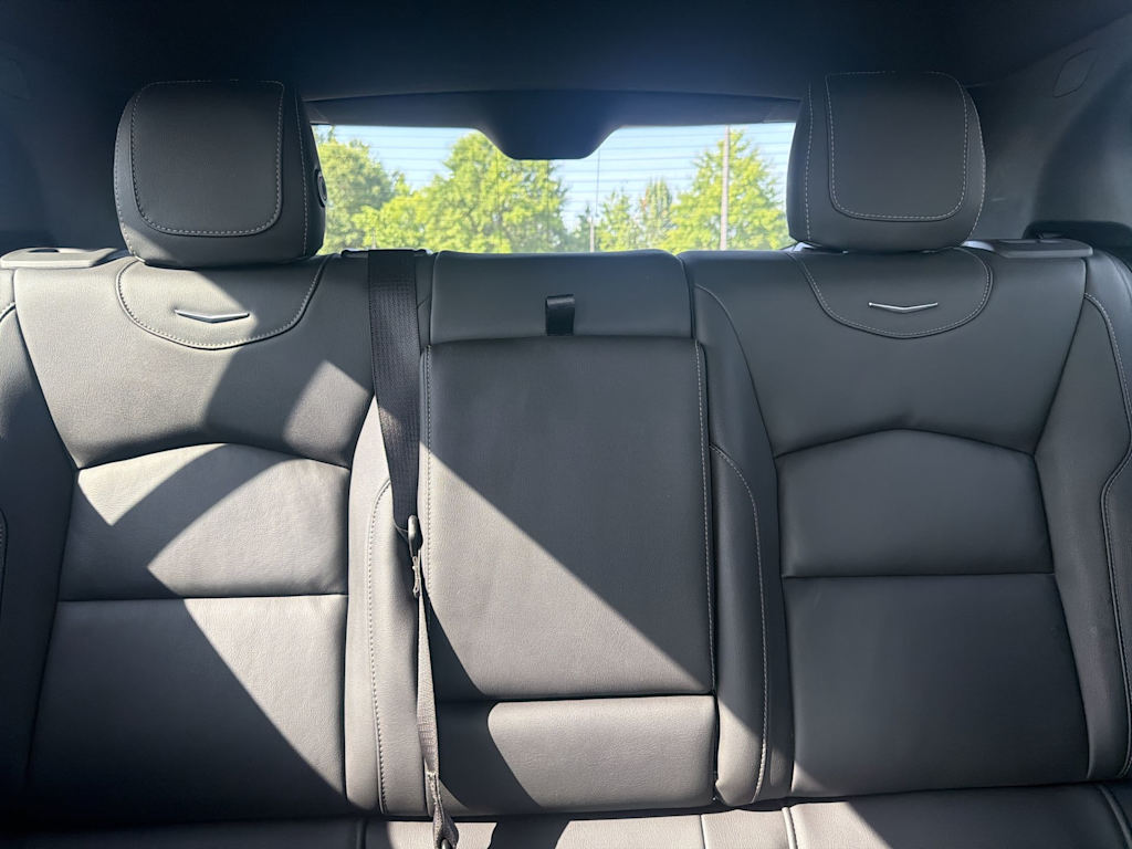 Thumbnail: 2025 Cadillac XT4 - 10
