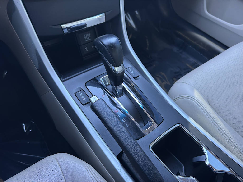 Thumbnail: 2015 Honda Accord - 12