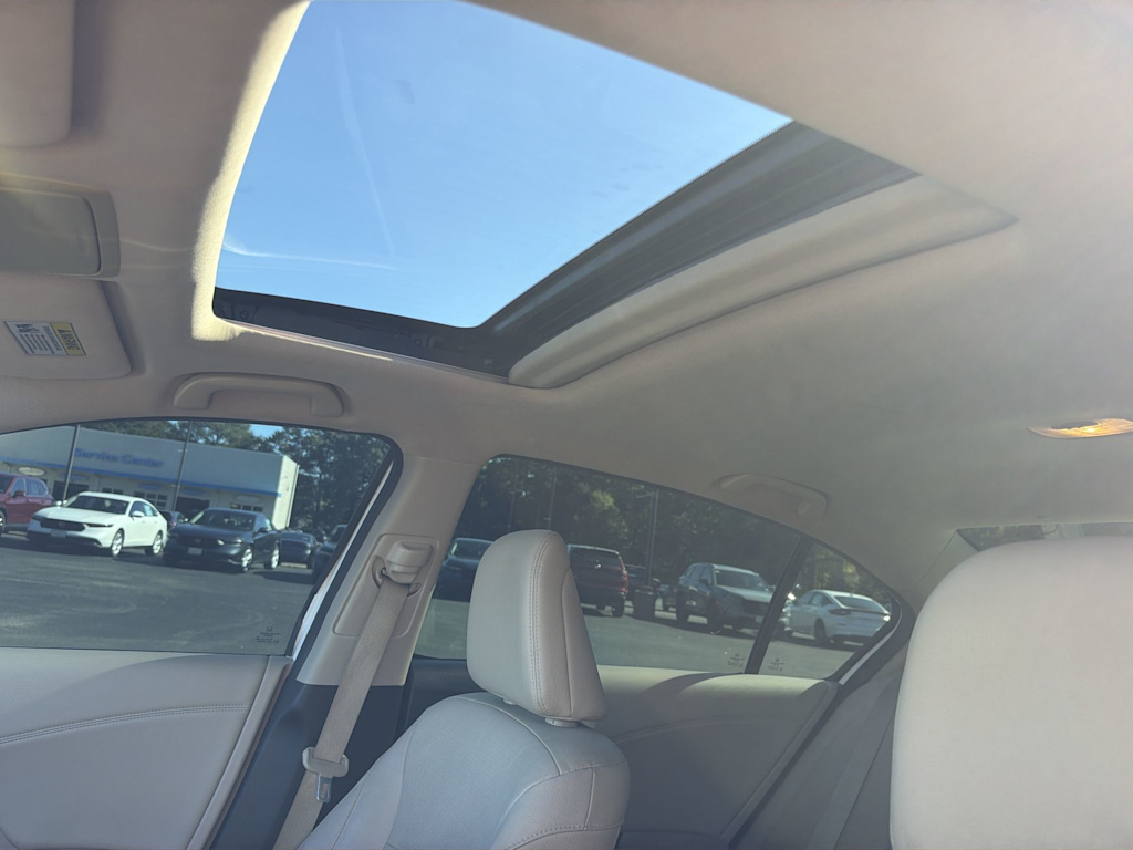 Thumbnail: 2015 Honda Accord - 22