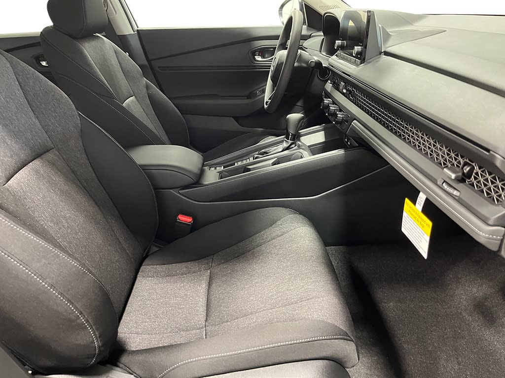 2025 Honda Accord SE 11
