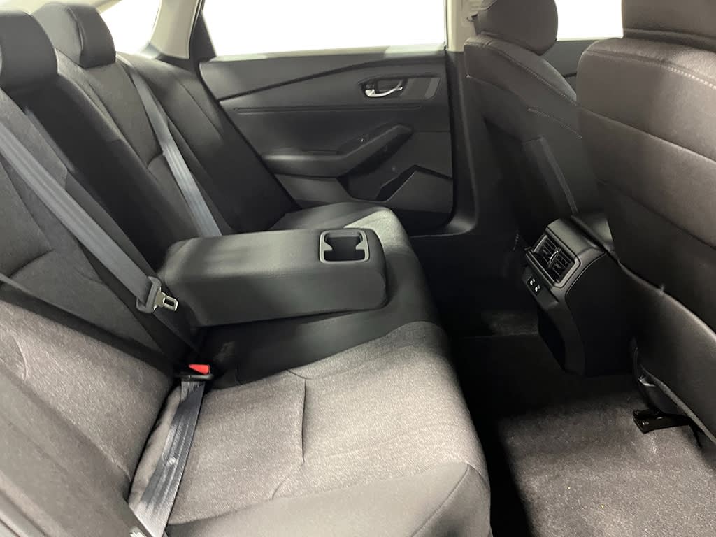 2025 Honda Accord SE 26