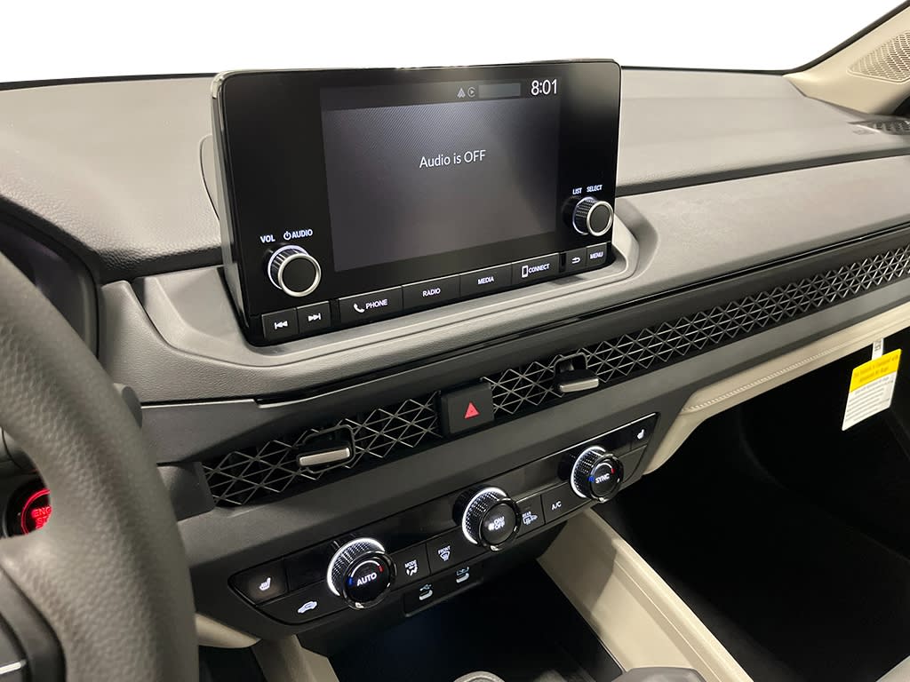 2025 Honda Accord SE 14