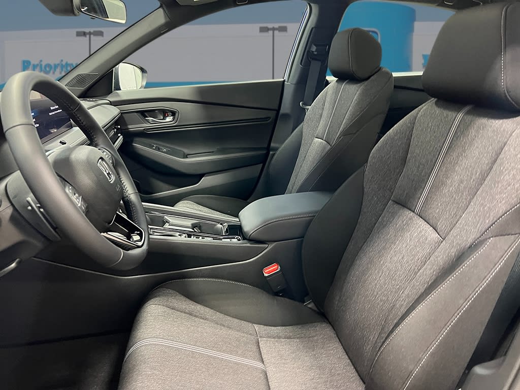2025 Honda Accord Sport 11