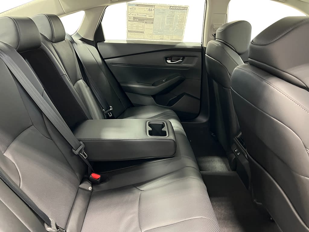 2025 Honda Accord EX-L 32