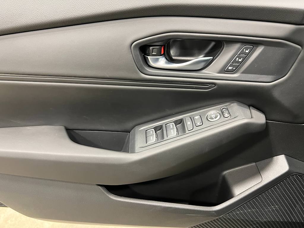 2025 Honda Accord EX-L 22