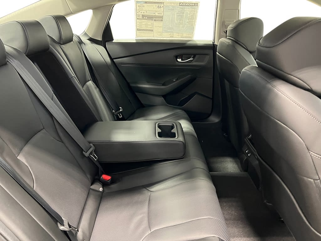 2025 Honda Accord EX-L 32