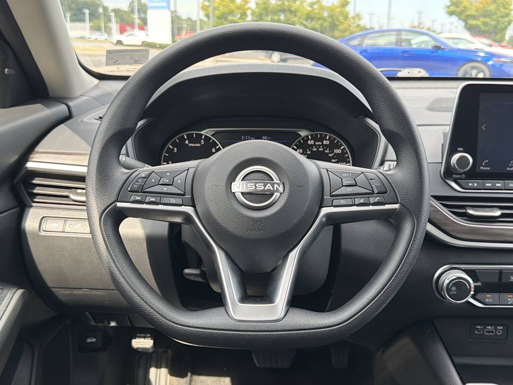 Thumbnail: 2024 Nissan Altima - 2