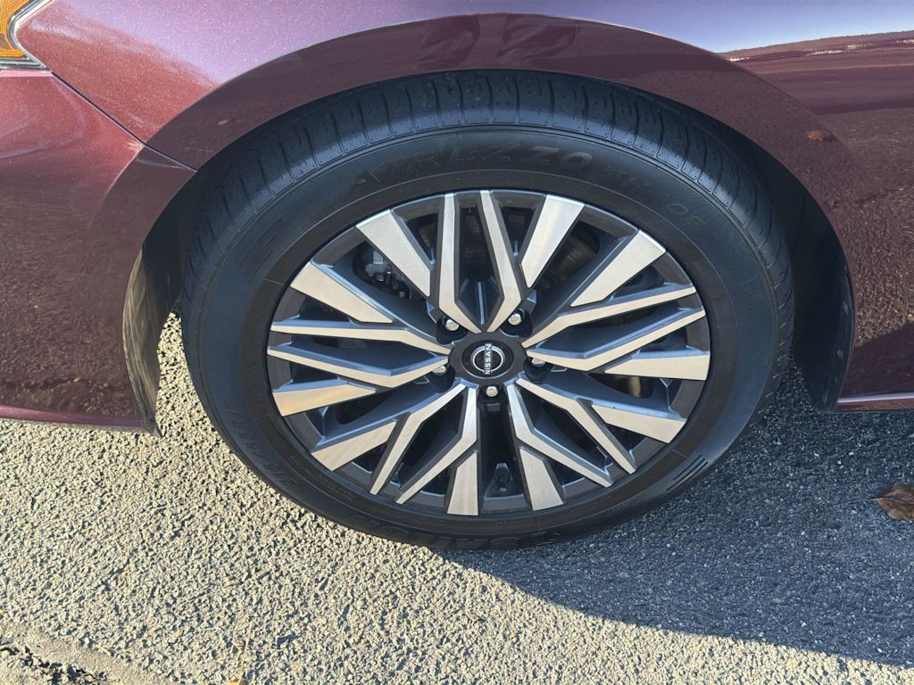 Thumbnail: 2024 Nissan Altima - 6