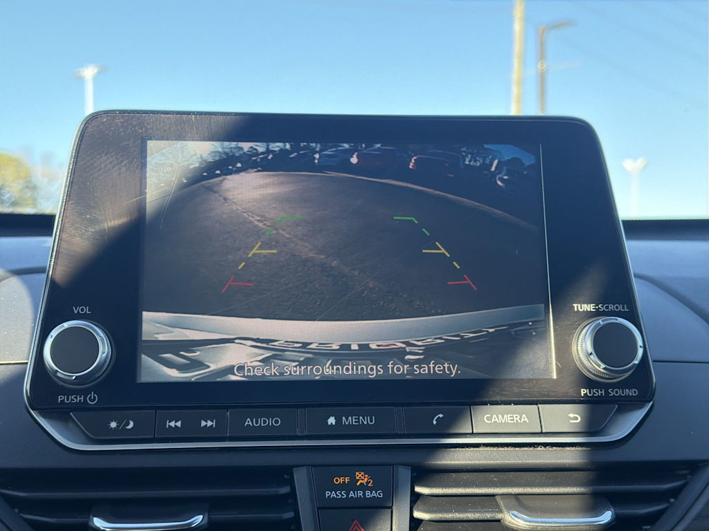 Thumbnail: 2024 Nissan Altima - 25