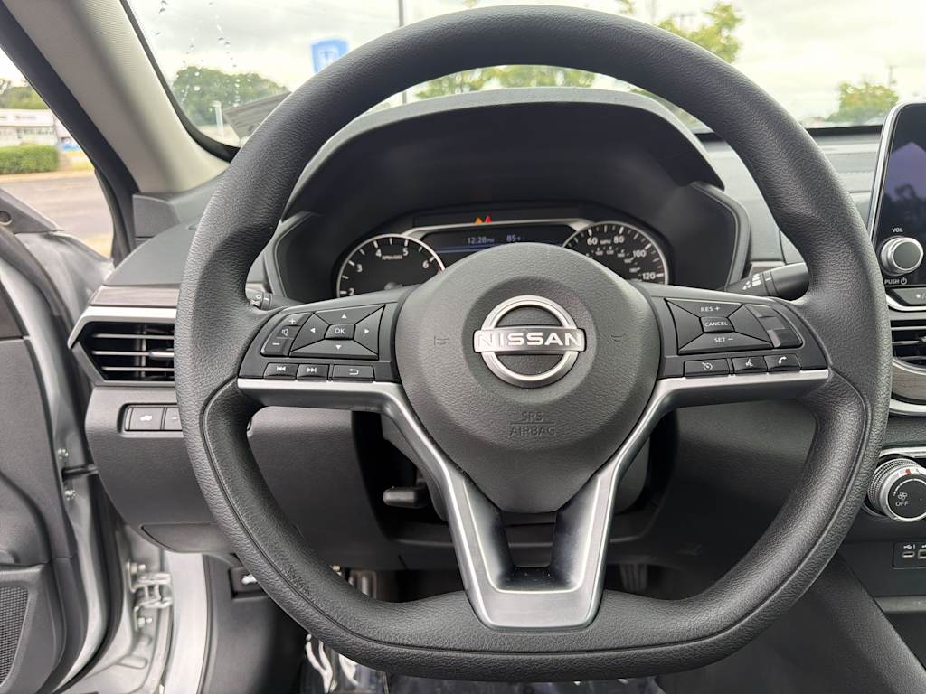 Thumbnail: 2024 Nissan Altima - 2