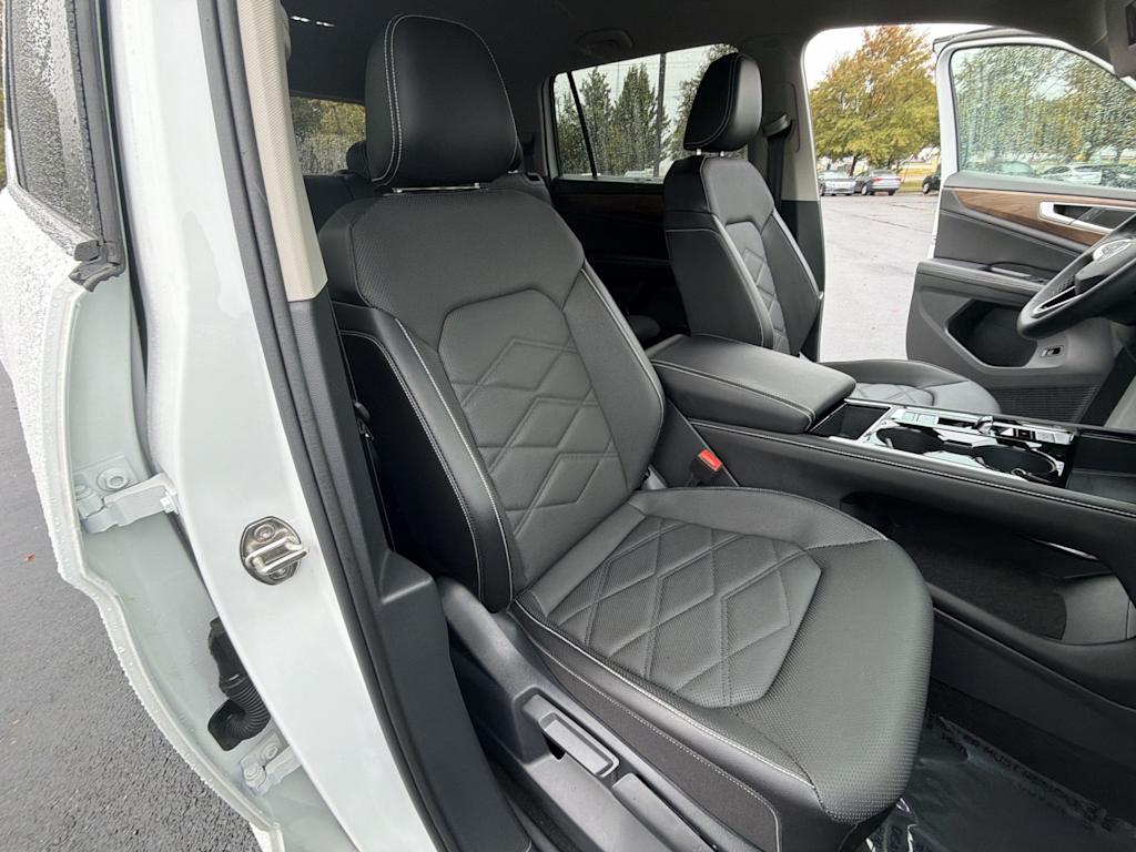 Thumbnail: 2024 Volkswagen Atlas - 9