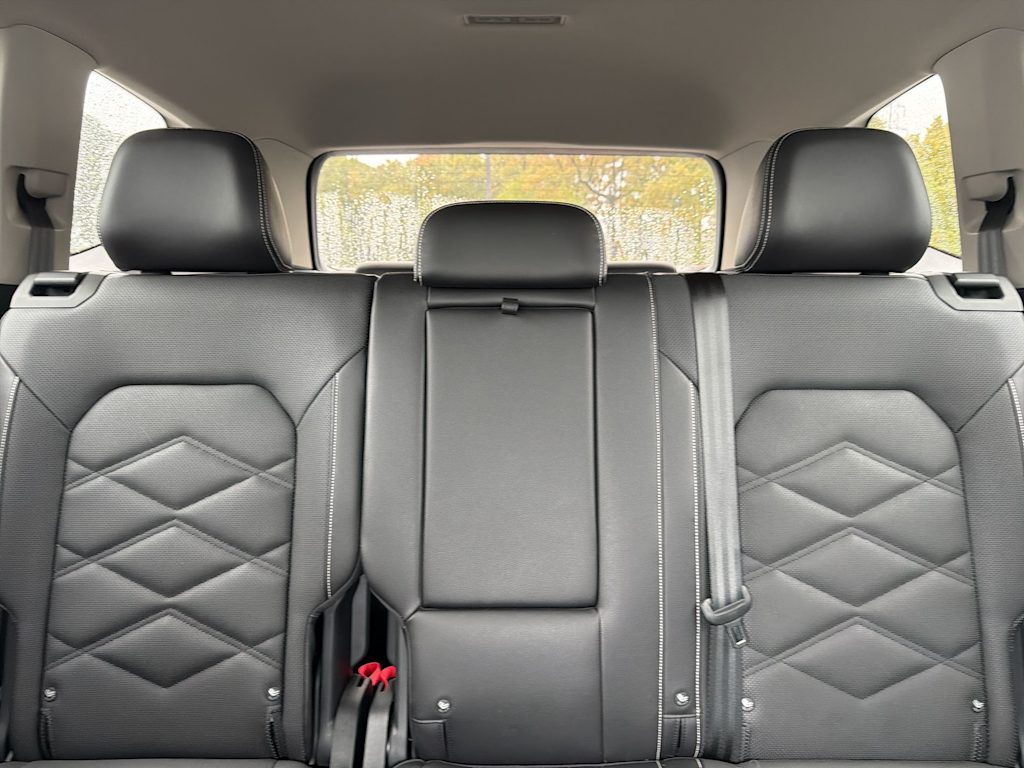 Thumbnail: 2024 Volkswagen Atlas - 10