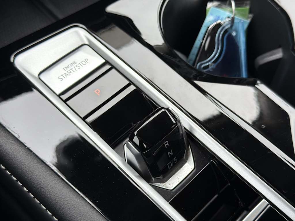 Thumbnail: 2024 Volkswagen Atlas - 12