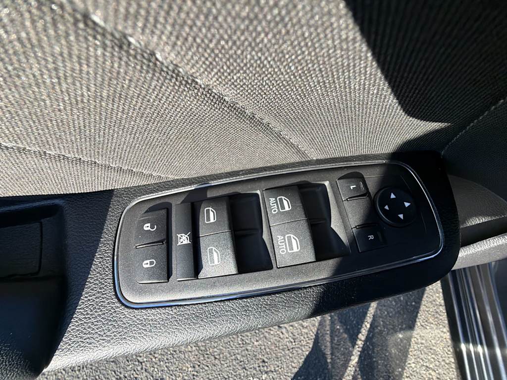 Thumbnail: 2023 Dodge Charger - 20