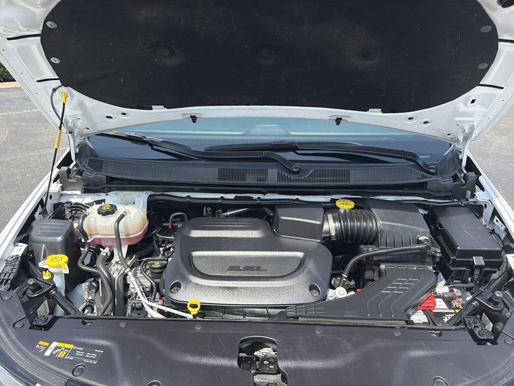 Thumbnail: 2025 Chrysler Pacifica - 7