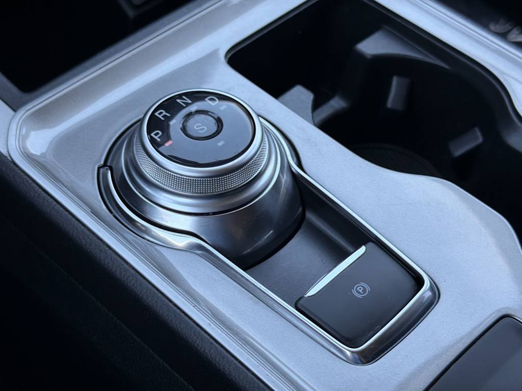 Thumbnail: 2024 Ford Edge - 13
