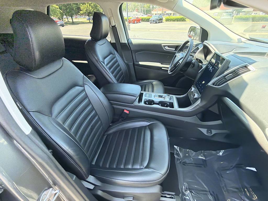 Thumbnail: 2024 Ford Edge - 10