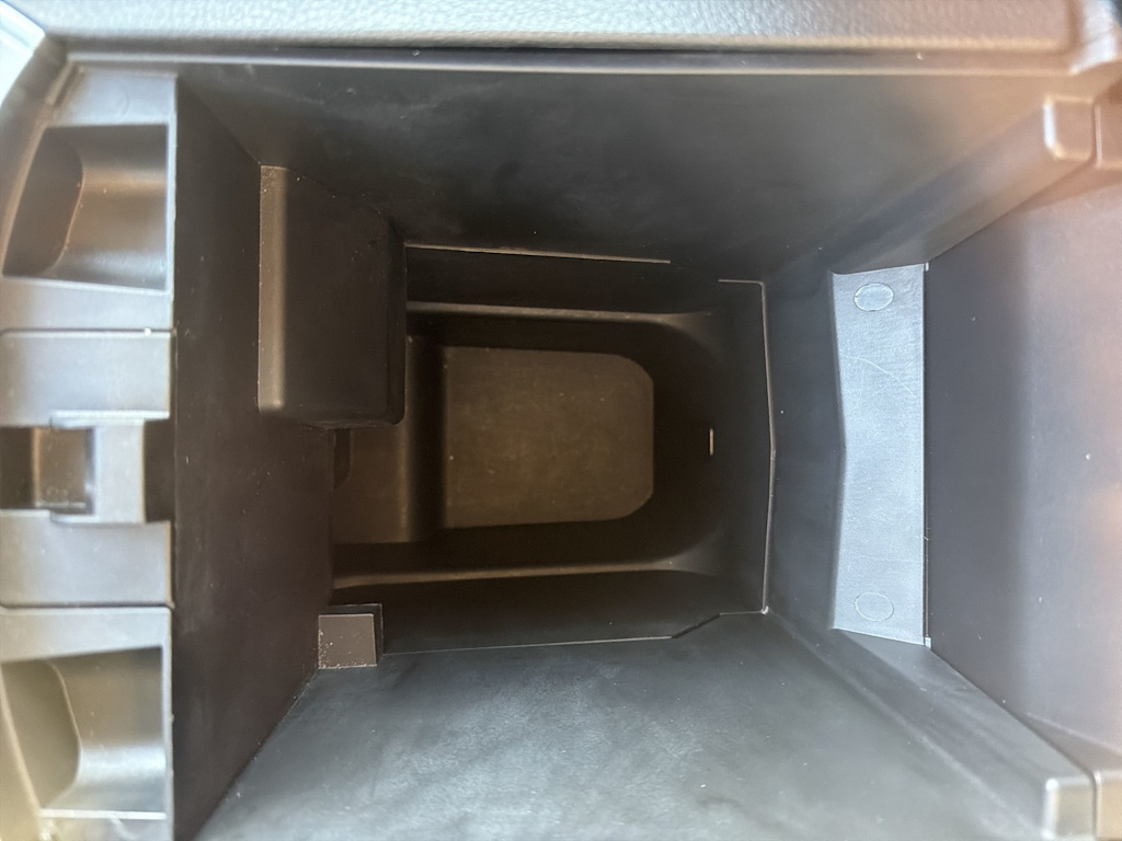 Thumbnail: 2024 Ford Edge - 24