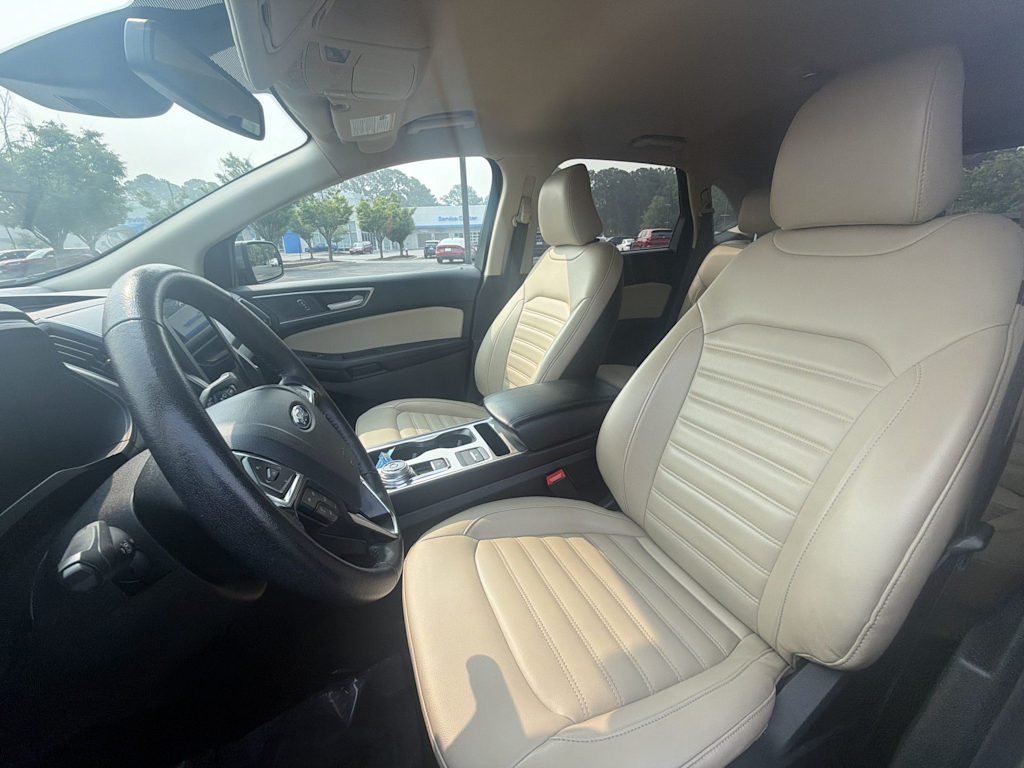 Thumbnail: 2024 Ford Edge - 8